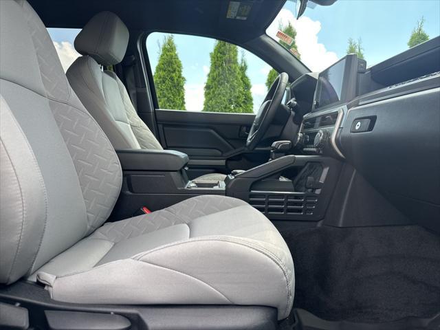 Photo of 2024 Black Toyota Tacoma