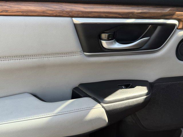 Photo of 2022 Radiant Red Metallic Honda CR-V Hybrid