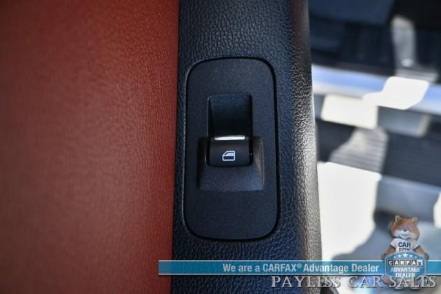 Photo of 2019 White Platinum Tri-Coat Metallic Ford F-350