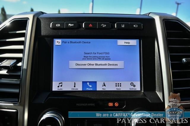 Photo of 2019 White Platinum Tri-Coat Metallic Ford F-350