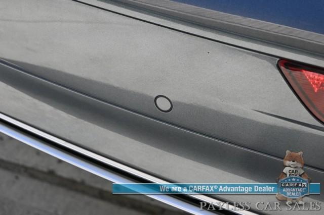 Photo of 2020 Daytona Gray Pearl Effect Audi Q5 e