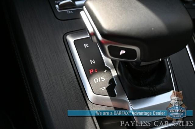 Photo of 2020 Daytona Gray Pearl Effect Audi Q5 e