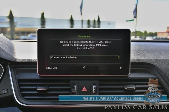 Photo of 2020 Daytona Gray Pearl Effect Audi Q5 e