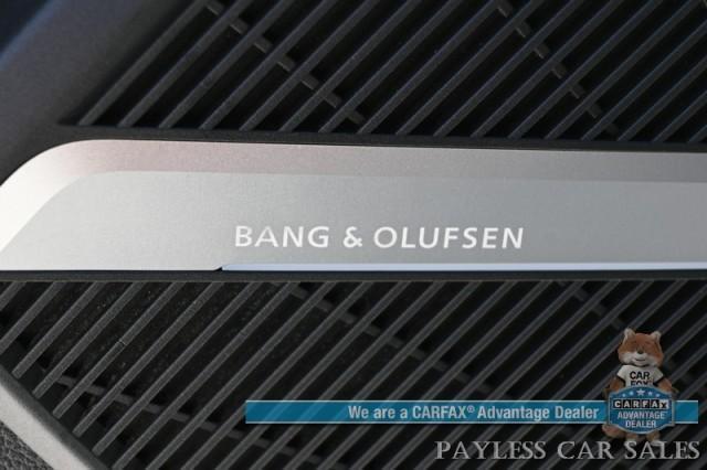 Photo of 2020 Daytona Gray Pearl Effect Audi Q5 e