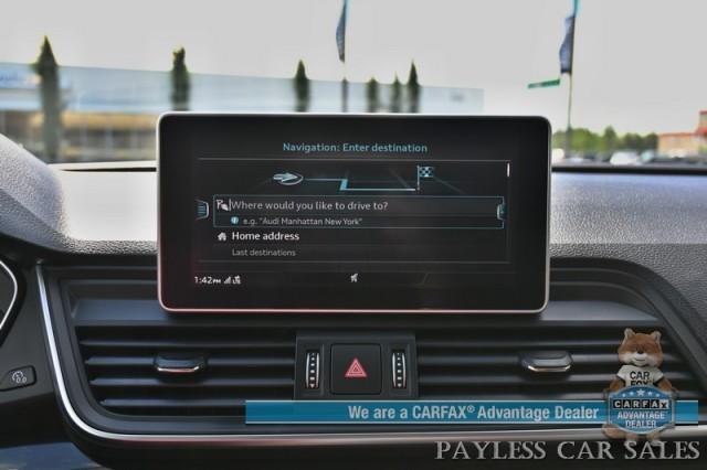 Photo of 2020 Daytona Gray Pearl Effect Audi Q5 e