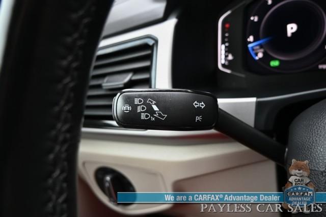 Photo of 2021 Deep Black Pearl Effect Volkswagen Atlas