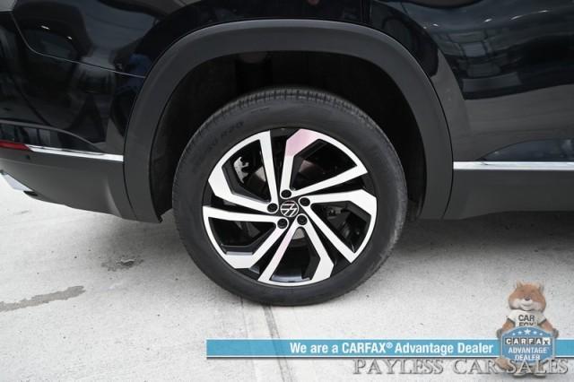 Photo of 2021 Deep Black Pearl Effect Volkswagen Atlas