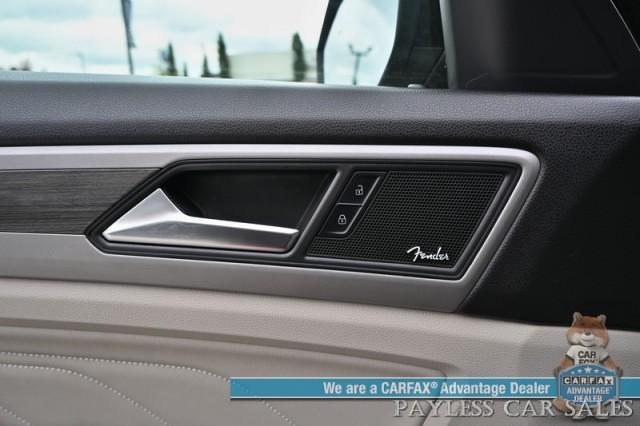 Photo of 2021 Deep Black Pearl Effect Volkswagen Atlas
