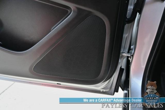 Photo of 2021 Silver Ice Metallic Chevrolet Traverse