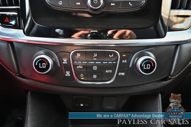 Photo of 2021 Silver Ice Metallic Chevrolet Traverse