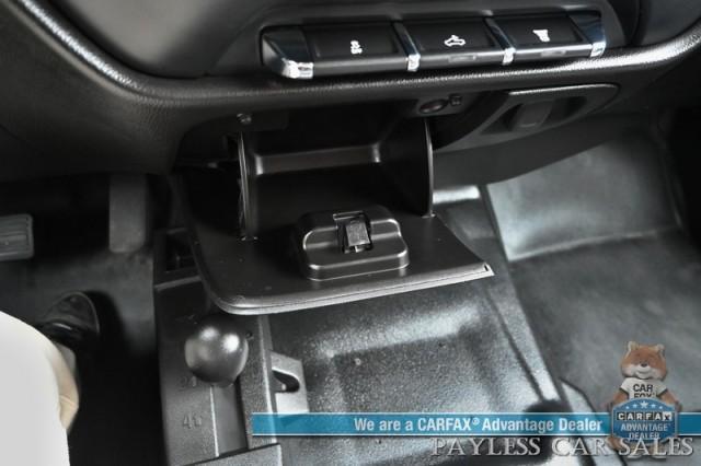 Photo of 2015 Summit White Chevrolet Silverado 2500