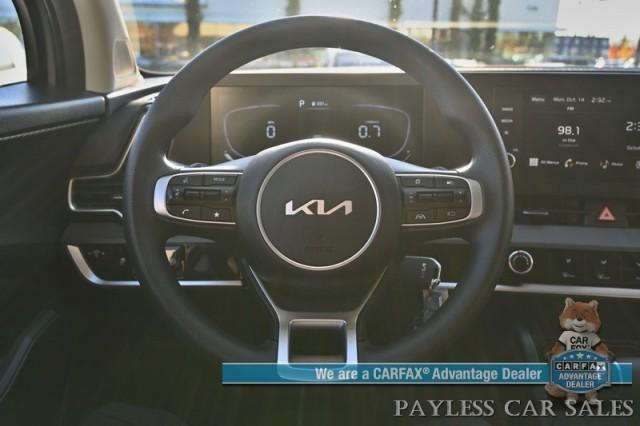 Photo of 2024 Gray Kia Sportage