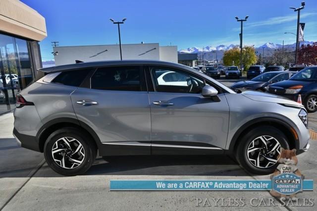 Photo of 2024 Gray Kia Sportage