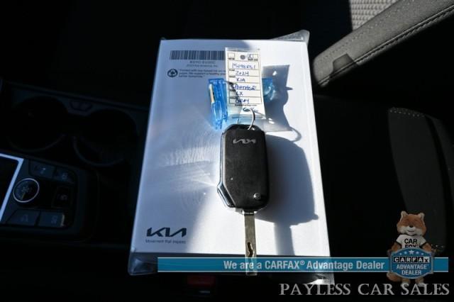 Photo of 2024 Gray Kia Sportage
