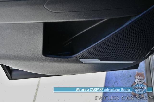 Photo of 2024 Gray Kia Sportage