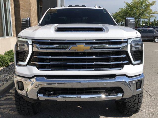 Photo of 2024 Summit White Chevrolet Silverado 2500