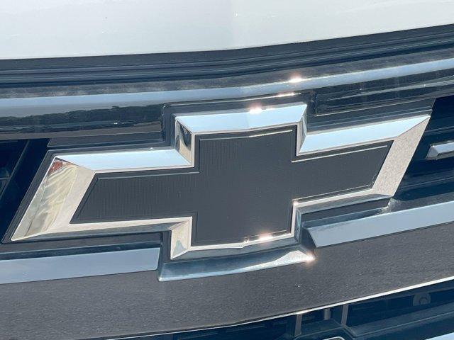 Photo of 2024 Summit White Chevrolet Silverado 1500