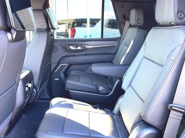 Photo of 2024 Onyx Black GMC Yukon