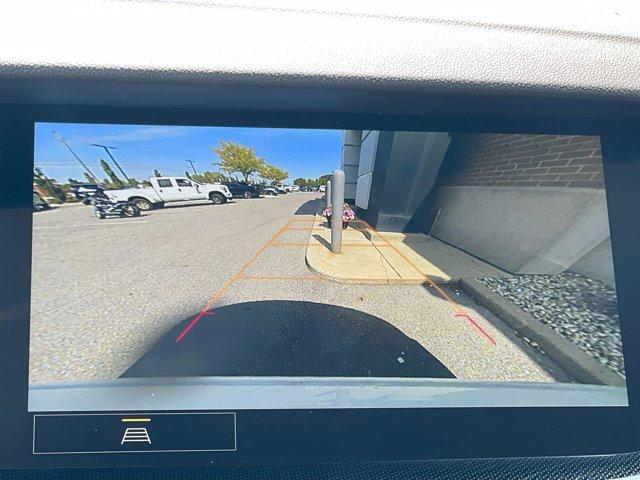 Photo of 2023 Summit White Buick Envision