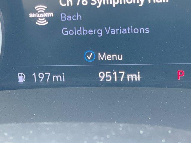 Photo of 2023 Summit White Buick Envision