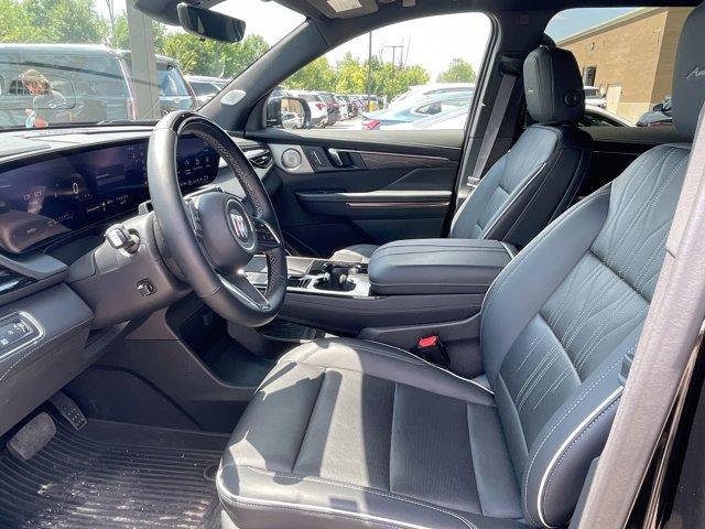Photo of 2025 Ebony Twilight Metallic Buick Enclave