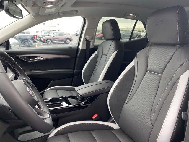 Photo of 2025 Summit White Buick Envision