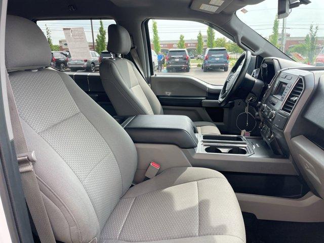 Photo of 2017 Oxford White Ford F-150