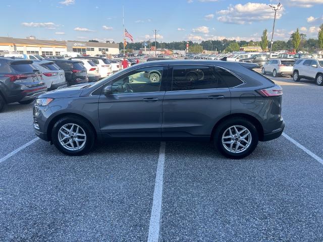 Photo of 2024 CARBONIZED GRAY Ford Edge