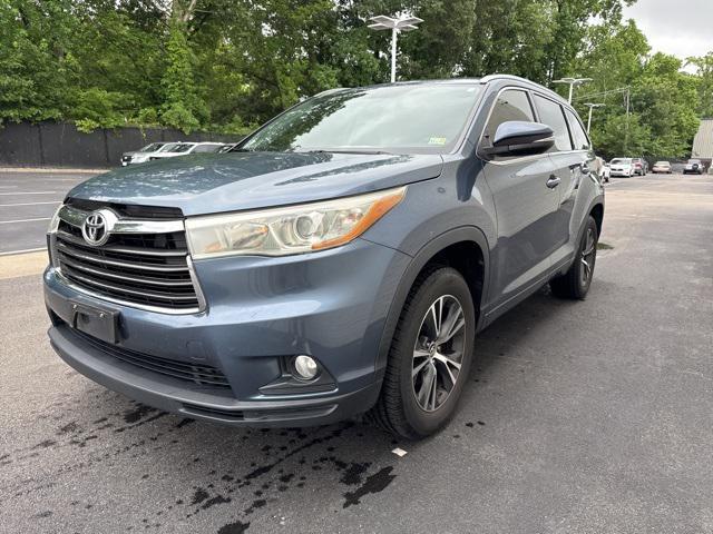 2016 Toyota Highlander