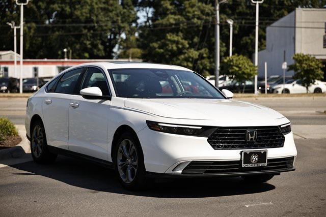Photo of 2024 Platinum White Pearl Honda Accord