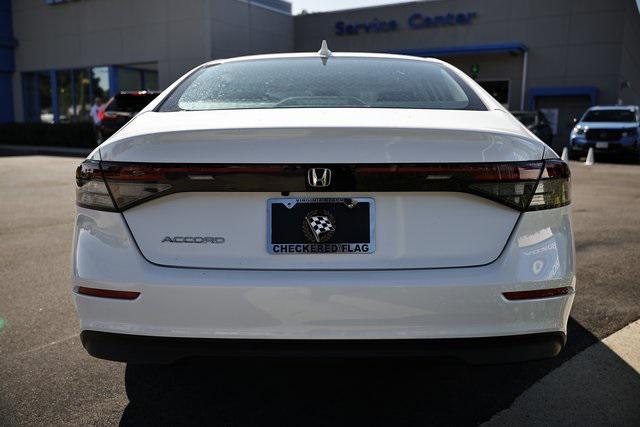 Photo of 2024 Platinum White Pearl Honda Accord