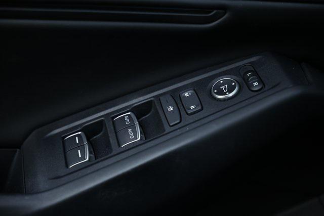 Photo of 2024 Platinum White Pearl Honda Accord