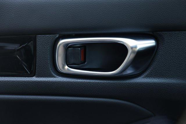 Photo of 2025 Platinum White Honda Civic Hybrid
