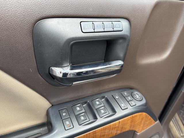 Photo of 2016 Onyx Black GMC Sierra 1500