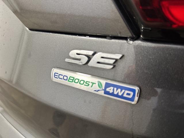 Photo of 2019 Magnetic Metallic Ford Escape
