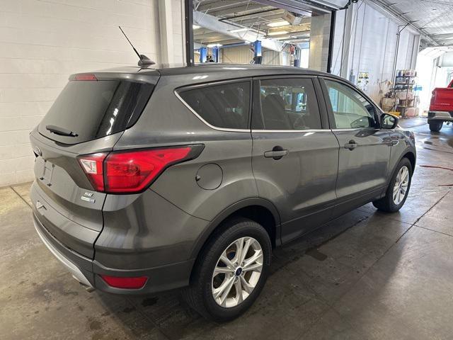 Photo of 2019 Magnetic Metallic Ford Escape