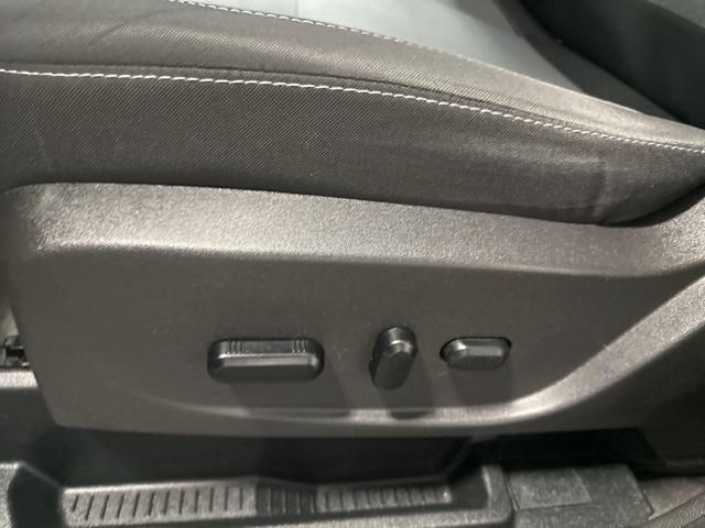 Photo of 2019 Magnetic Metallic Ford Escape