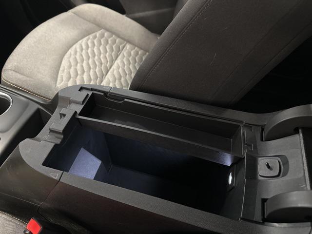 Photo of 2018 Silver Ice Metallic Chevrolet Equinox