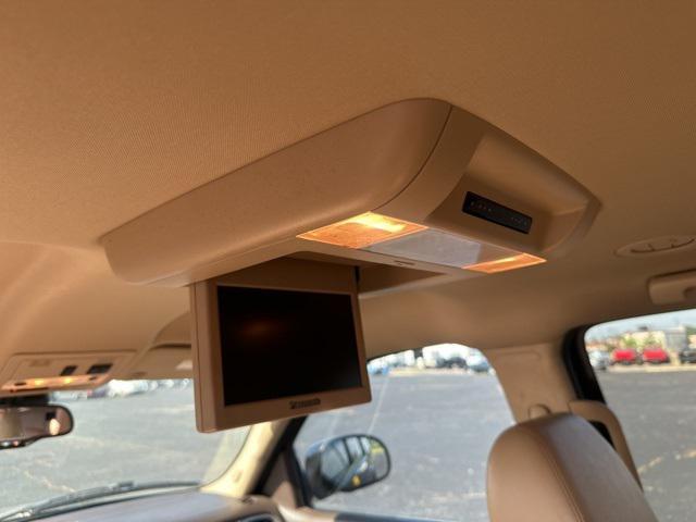 Photo of 2007 Onyx Black GMC Yukon