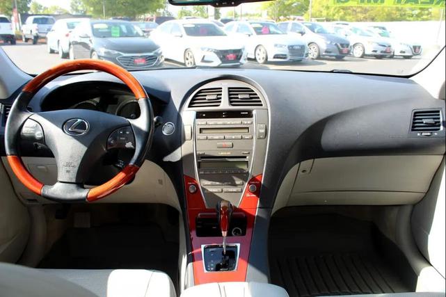Photo of 2007 Gray Lexus ES 350