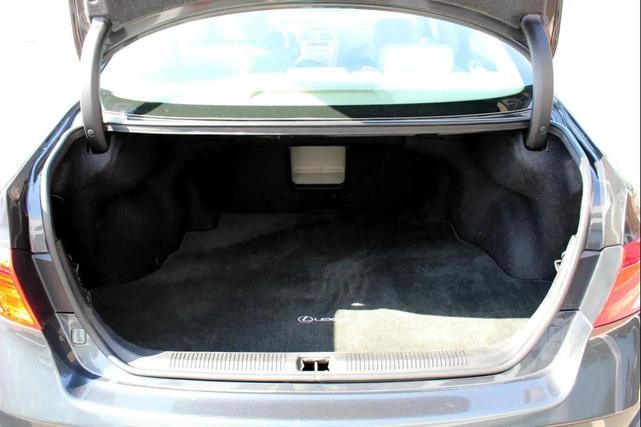 Photo of 2007 Gray Lexus ES 350