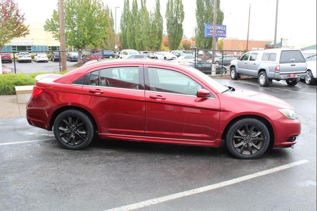 Photo of 2013 Deep Cherry Red Crystal Pearlcoat Chrysler 200