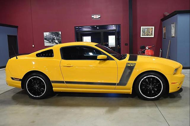 Photo of 2013 School Bus Yellow Ford Mustang
