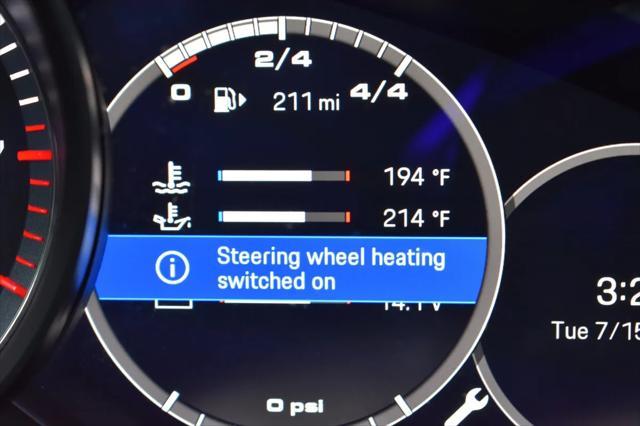 Photo of 2023 White Porsche Cayenne