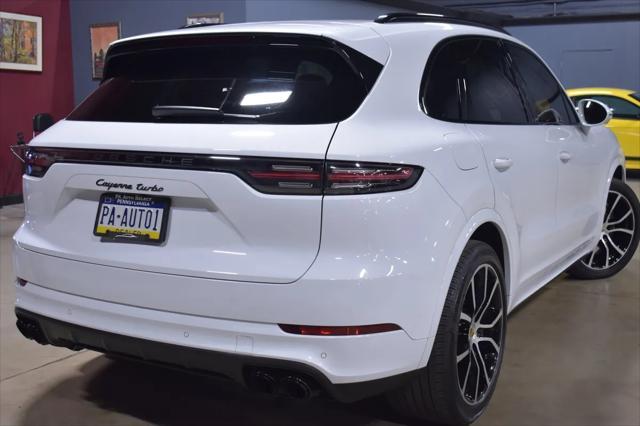 Photo of 2023 White Porsche Cayenne