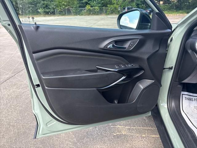 Photo of 2024 Cacti Green Chevrolet Trax