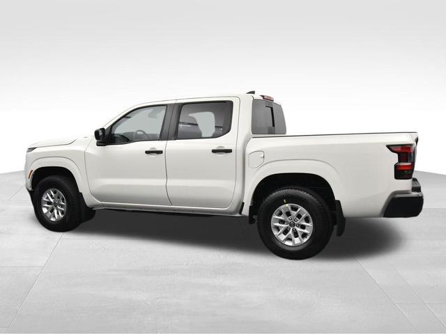 Photo of 2025 Glacier White Nissan Frontier
