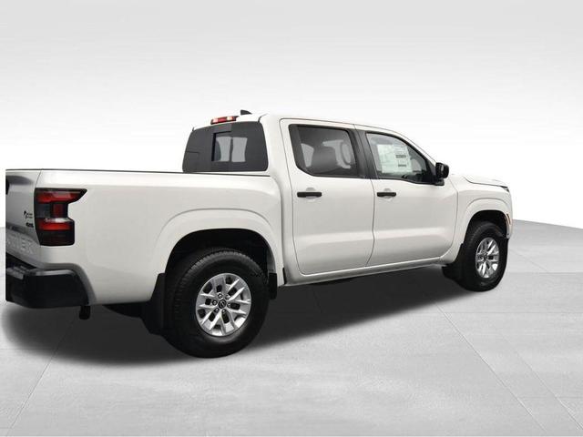 Photo of 2025 Glacier White Nissan Frontier