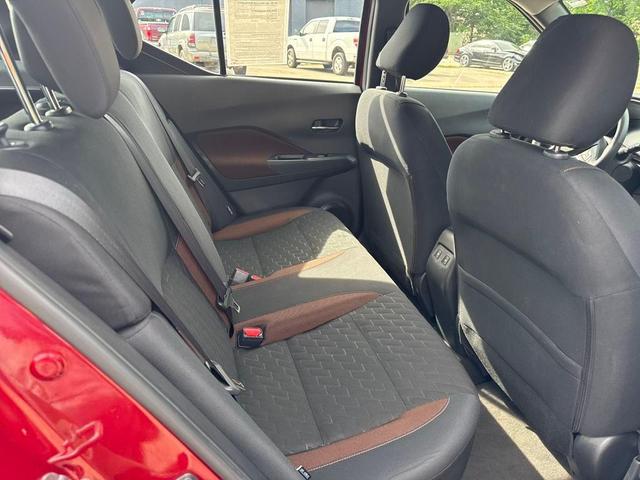 Photo of 2023 Scarlet Ember Tintcoat Nissan Kicks