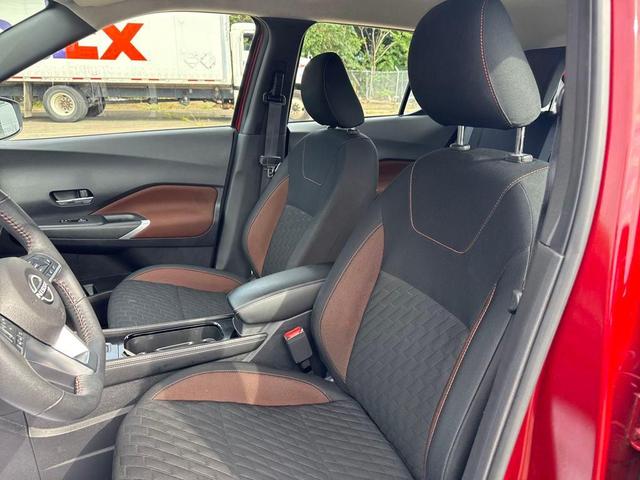 Photo of 2023 Scarlet Ember Tintcoat Nissan Kicks